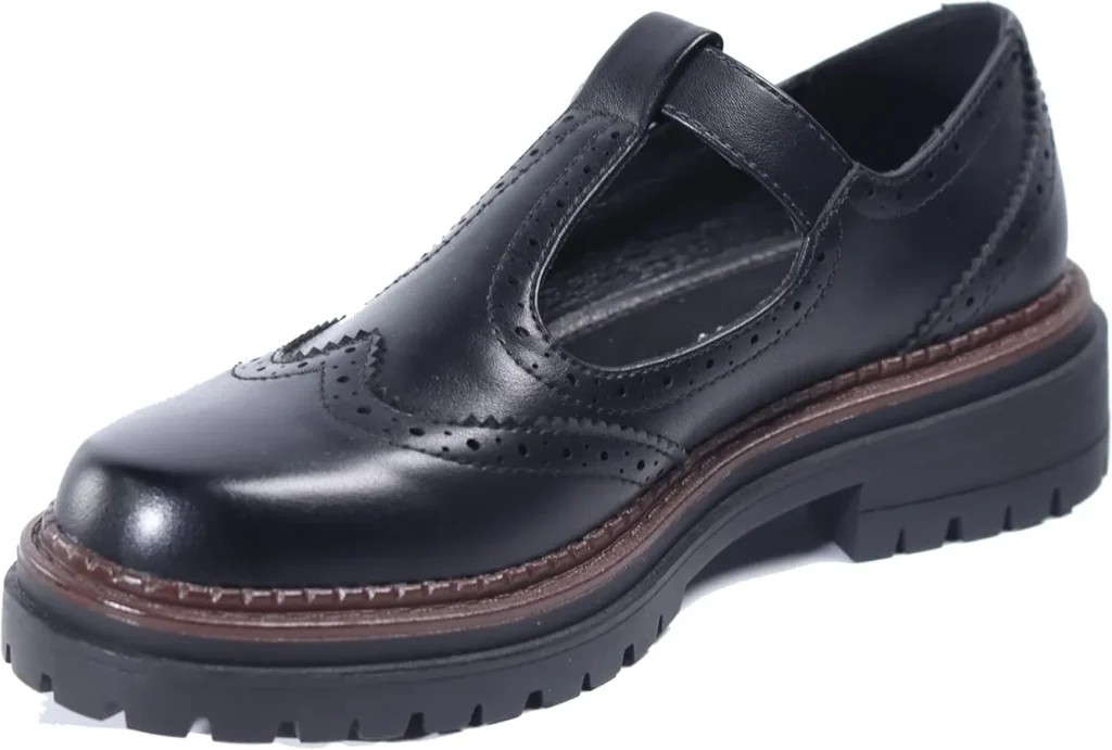 T-strap heels 2026 trend